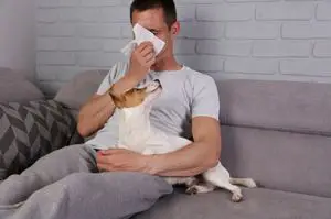 Man allergic to his pet dog
