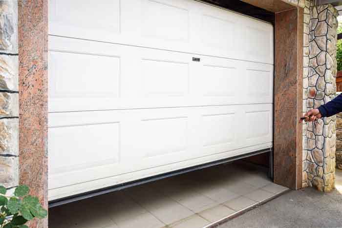 Close garage doors